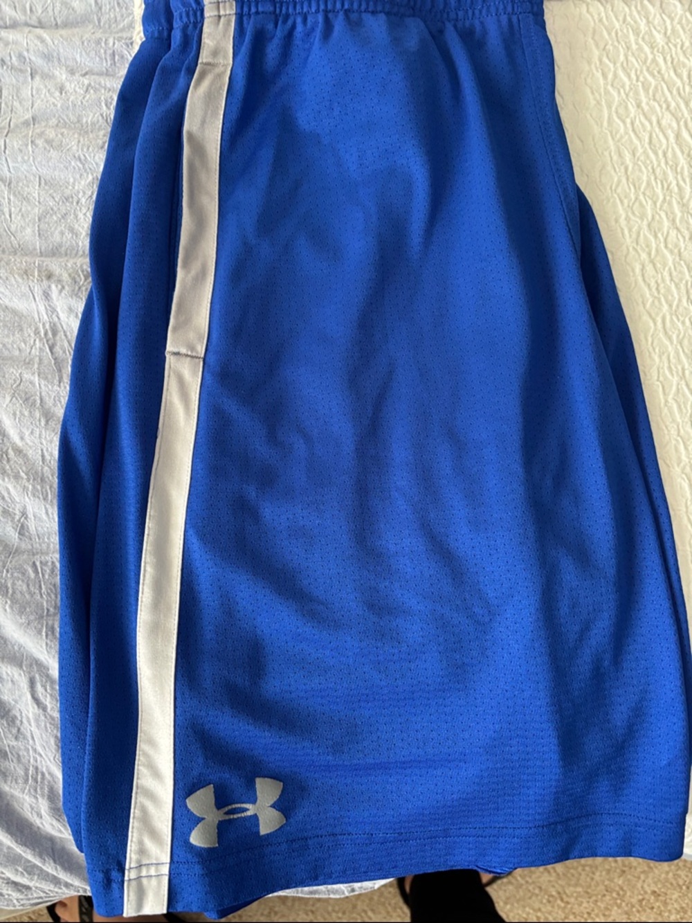 3 Pairs Men’s Under Armour shorts - Picture 7 of 8